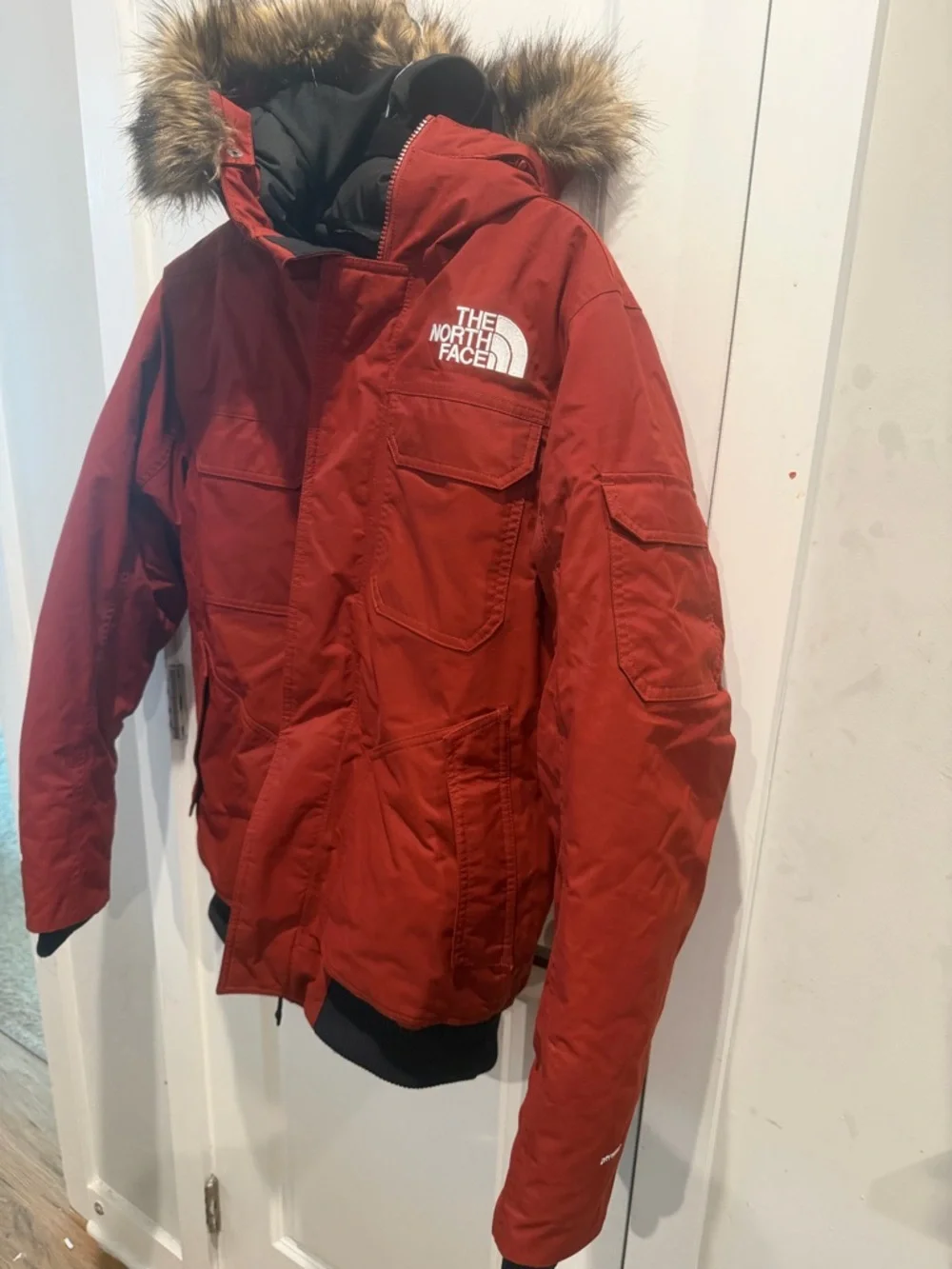 The‎ North Face Men's Gotham Jacket III - Brick House Red/Brick House Red Size S